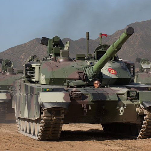 八發(fā)八中！兵器工業(yè)集團(tuán)多款“裝甲與反裝甲”武器首次公開實(shí)彈射擊