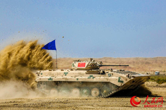 環(huán)球網(wǎng):又是第一！“蘇沃洛夫突擊”接力賽中國隊摘冠